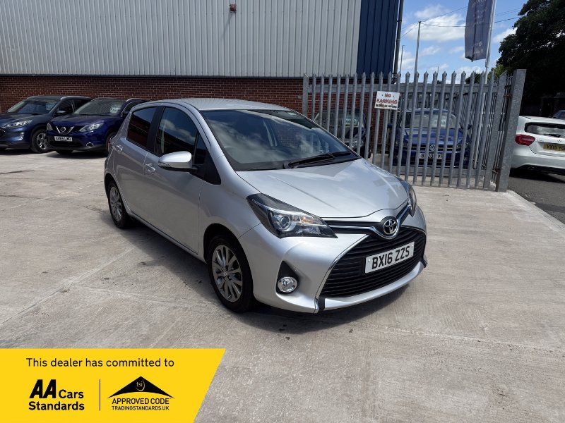 2016 TOYOTA YARIS 1.33 DUAL VVT I ICON HATCHBACK 5DR PETROL MANUAL EURO 6 99... photo